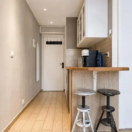 Appartement Agreable Et Parijs