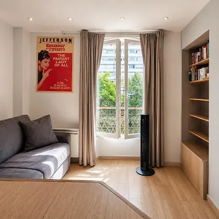 Agreable Et Appartement Parijs